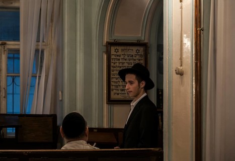 St Petersburg, Russia, Eastern Europe. Russian Jews at the Synagogue in the historic centre