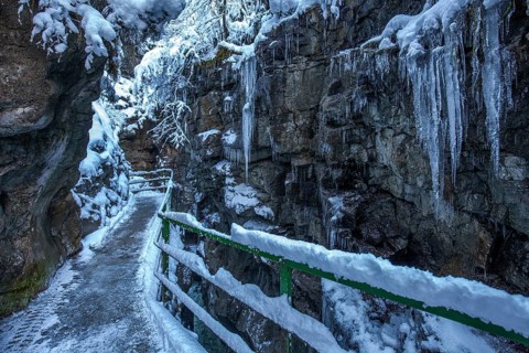 Winter, snowy landscape, icicles, hiking trail through the Breitachklamm gorge near Oberstdorf,