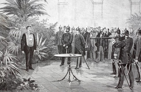 Test of the Dowe bulletproof armour, shooting test on a man with a bulletproof vest, Heinrich Dowe,
