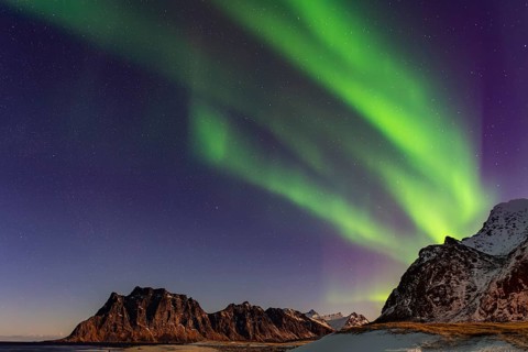 Aurora over the mountains and sea of Lofoten, Northern Lights, Northern Lights, Landscape, Leknes,