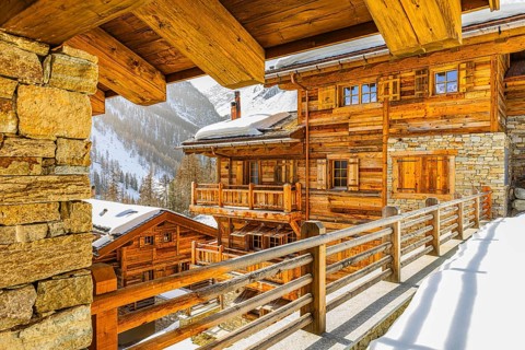 Modern stone and wood holiday homes, Grimentz, Val d'Anniviers, Valais Alps, Canton of Valais,