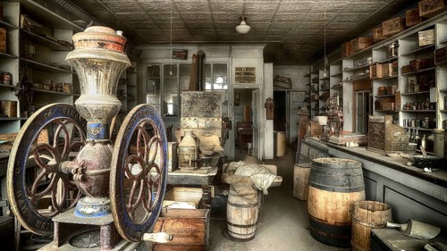 USA, California, Bodie, former gold mining town, old grocery store, Bodie, California, USA
