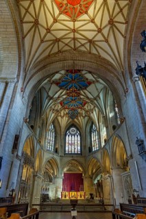 Apse, altar, interior view, former abbey church, Tewkesbury, Gloucestershire, England, Great