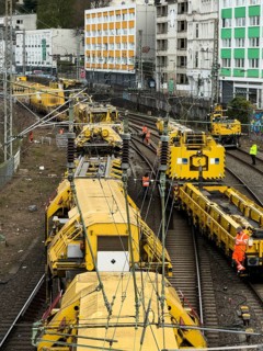 General renovation of Deutsche Bahn on the Hagen Wuppertal Cologne line, rapid conversion machine