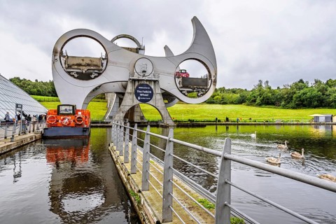 Falkirk Wheel, Forth and Clyde Canal, Falkirk, Scotland, UK