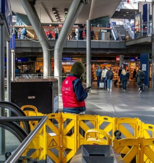 Central Station, yellow barriers on escalators at Berlin Central Station, which have been defective