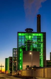 The Lausward combined heat and power plant in Düsseldorf, gas and steam turbine power plant,