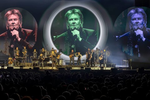 Howard Carpendale singer, pop, folk music, my farewell tour, live on 16.04.2026, Uber Arena,