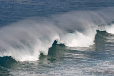 Breaking wave, Atlantic Ocean, Sagres, Algarve, Portugal