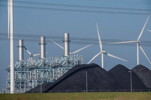 The gas and steam combined cycle power plant, GuD, Magnum, with 1410 MW output, gas power plant