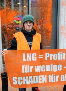 Regina Stephan, Last Generation activist after colour attack on Total Energies building. They are