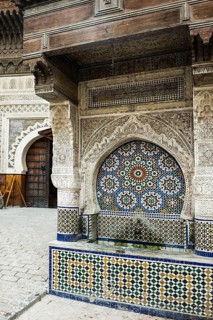 Alley in the old town, Souk, Fez El Bali, Medina, UNESCO World Heritage Site, Fez, Morocco