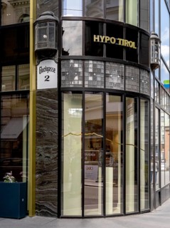 Modern architecture, Gluckgasse, Hypo Tyrol, Vienna, Austria