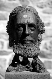 Portrait head Wilhelm Liebknecht by Gerhard Burk, grey patinated bronze, Giessener Köpfe, Altes