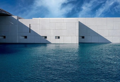 Louvre Abu Dhabi architecture, art museum by French architect Jean Nouvel, buildings on Saadiyat