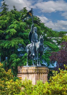 Equestrian statue in Piazza Risorgimento, Lucca, Tuscany, Italy