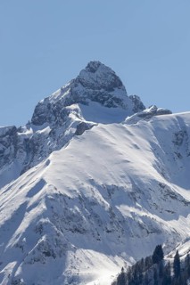 Mountain panorama to the Trettachspitze, 2595m, in winter, Allgäu Alps, Allgäu, Bavaria, Germany