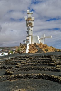 Fertility Monument, Monumento al Campesino, by the artist César Manrique, municipality of San