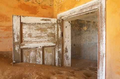 At Kolmanskop, the abandoned ghost town of the diamond days of the early 1900 and of German origin.