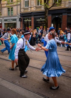 Parade of historically costumed guildsmen, Sechseläuten or Sächsilüüte, Zurich Spring Festival,