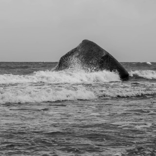 Surf on Schwanenstein, boulder in the sea, Hankenufer, Lohme, Jasmund, Rügen, island, Baltic Sea,
