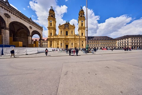 Theatine Church, St. Cajetan and Adelaide, double tower, Italian high baroque style, Feldherrnhalle