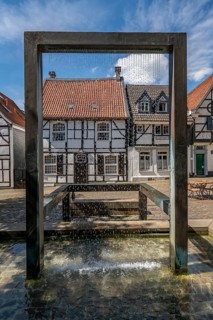 The old town centre of Essen-Kettwig, Ruhrstrasse, Weberbrunnen, Essen North Rhine-Westphalia,