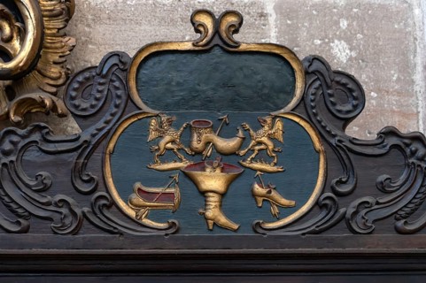 Detail of the craftsman's chair or alms chair of the shoemaker guild, Sebaldus Church, Nuremberg,