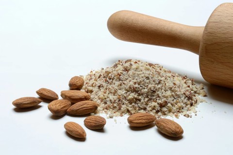 Almonds and ground almonds, Prunus amygdalus