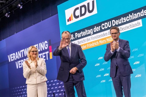 38th Federal Party Conference of the CDU in Stuttgart. Long applause for Federal Chancellor