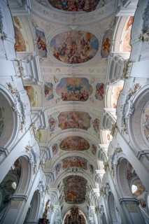 Vault with frescoes created between 1719 and 1732 by the painter Wolfgang Andreas Heindl, Basilica