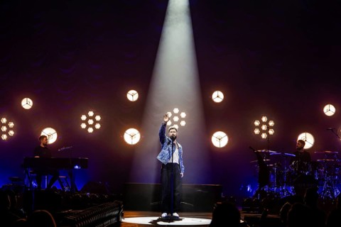 Calum Scott live on The Avenoir Tour at Berlin's Tempodrom on 04.11.2025