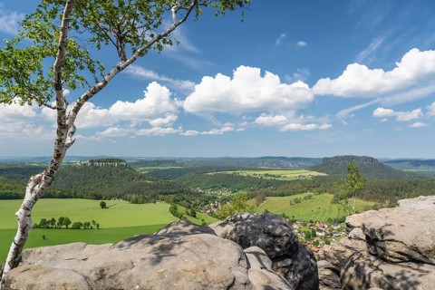 View over Pfaffendorf to Königstein Fortress and Lilienstein, Saxon Switzerland, Saxony, Germany,