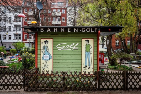 Minigolf course Hertzberg Golf am Hertzbergplatz, Sonnenallee, Neukölln, Berlin, Germany