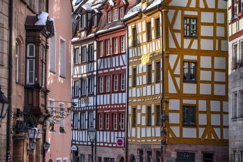 Detail, historic half-timbered houses in Weißgerbergasse in winter, Nuremberg, Middle Franconia,