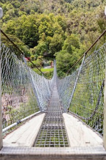 Buller Gorge Swingbridge, Buller River, Murchison, Neuseeland