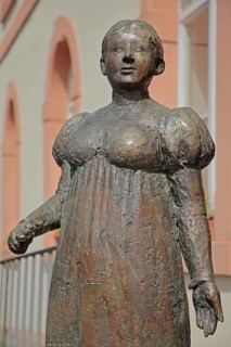 Monument to Duchess Luise of Saxe-Gotha-Altenburg by Kurt Tassotti 2010, princess, noblewoman,