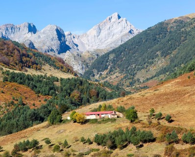 Mountain landscape Guarrinza - La Mina, Aragon Subordan river valley, Parque Natural Valles