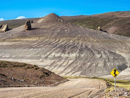 Mt. Cerro Boleadoras, volcano-shaped rock formation, ruta 41, Los Antiguos - Paso Roballo,