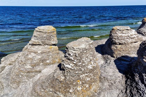 Byrums raukar, Rauken von Byrum, limestone pillars, nature reserve, coastline, west coast,