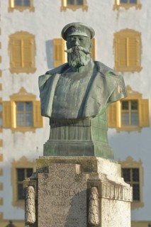 Monument and bust to Prince William of Baden, bronze, sculpture, monastery, castle, Salem, Lake