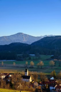 On the Eichbichl above Dürnhausen, Loiachtal, Upper Bavaria, Bavaria, Germany