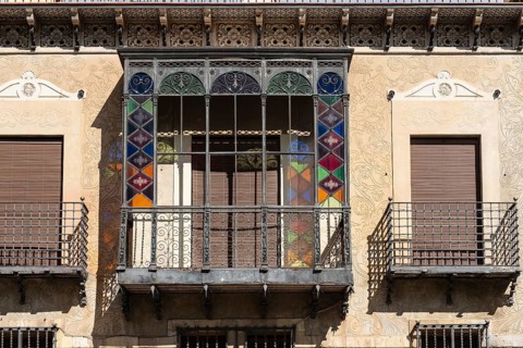 Old Jewish-style balcony on a house in Tarragona, Spain