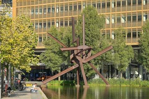 Commercial building, Pianosee, sculpture Galileo by Mark di Suvero at the Atrium Tower, Potsdamer