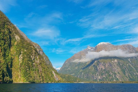 Milford Sound, Fiordland National Park, South Island, New Zealand