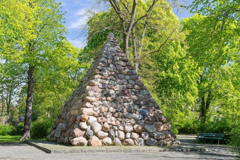 Glacier stone pyramid on Gustav-Schwabe-Platz in Stötteritz, Leipzig, Saxony, Germany