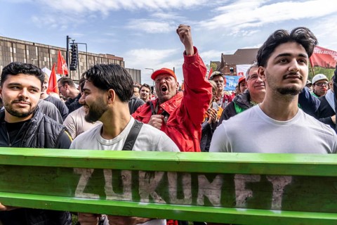 Demonstration of many thousands of steelworkers in front of the headquarters of ThyssenKrupp Steel