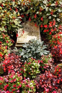 Grave of Ida Hoffmann, woman of August Heinrich Hoffmann von Fallersleben, gravestone with
