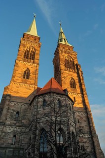 Towers of St Sebald's Church in the evening sun, Nuremberg, Middle Franconia, Bavaria, Germany