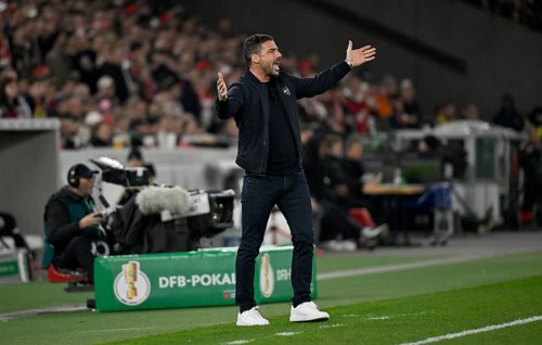 Coach Coach Zsolt Löw RasenBallsport RB Leipzig RBL Gesture Gesture TV camera Semi-final, DFB Cup,